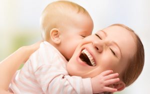 benefits-of-breastmilk-for-mom-5
