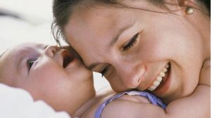 how-to-breast-feed-your-baby-2