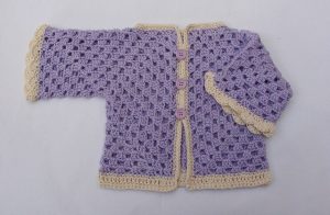 crocheted-baby-sweaters-models-5