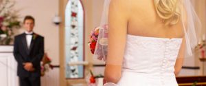 tricks-you-need-to-watch-your-wedding-day-4