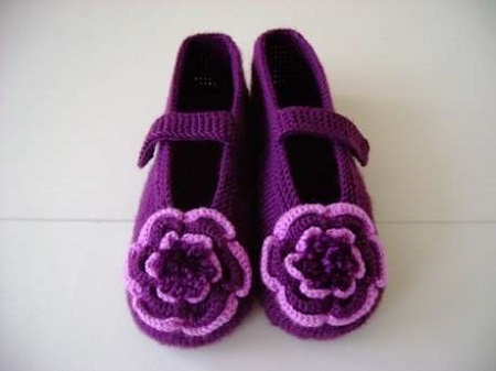 Knitted-House-Shoes  