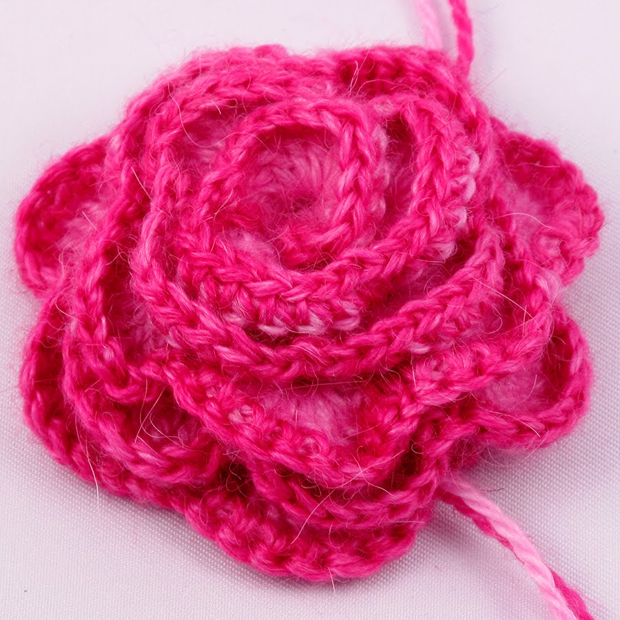 Crocheted Rose Pattern – Knitting and Crochet