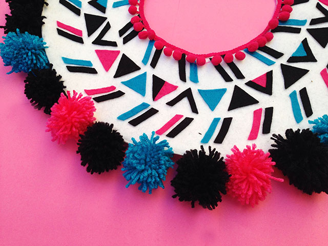 DIY PomPom Collar