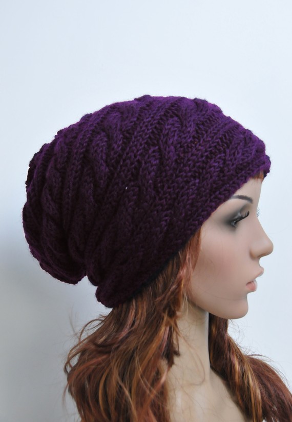 Knitting hats woman models of 2016