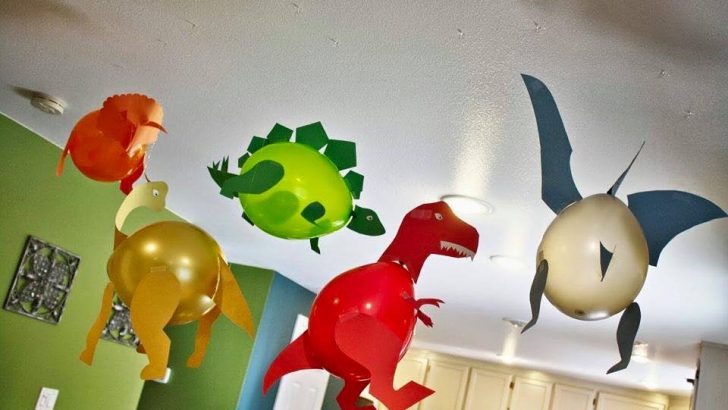 Dinosaur Party Decorations with Balloons