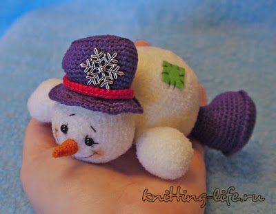 Amigurumi Snowman-Free Pattern