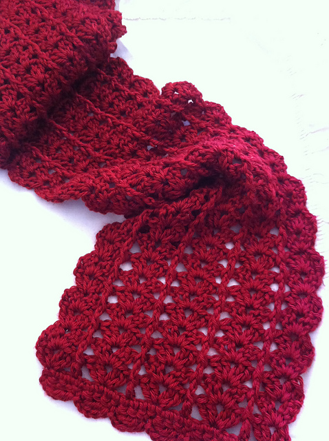 Urban Shells Scarf Free Pattern