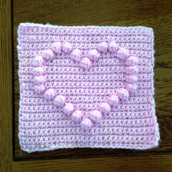 How to crochet a square with heart bobble chart