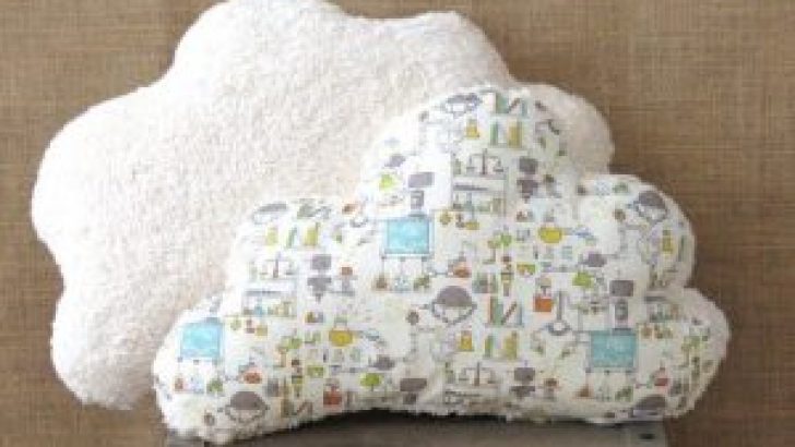 Cloud Pillow Depiction