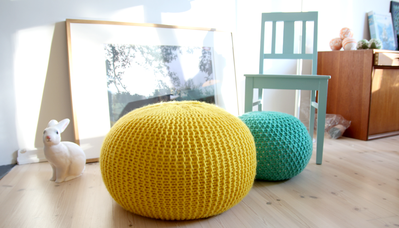 Knitting Pouf