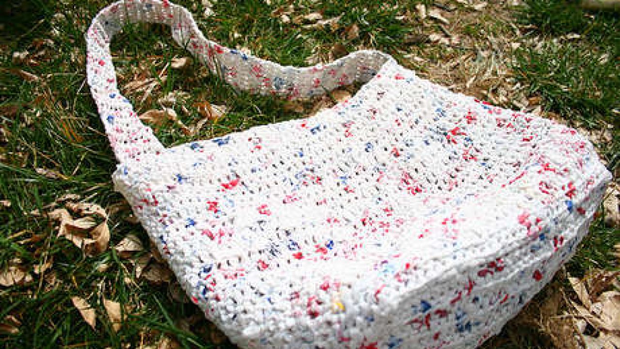How to make new bags out of plastic bags? Knittting Crochet