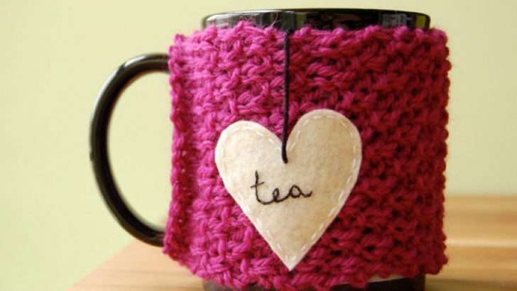 Knitting Coffee Cosies