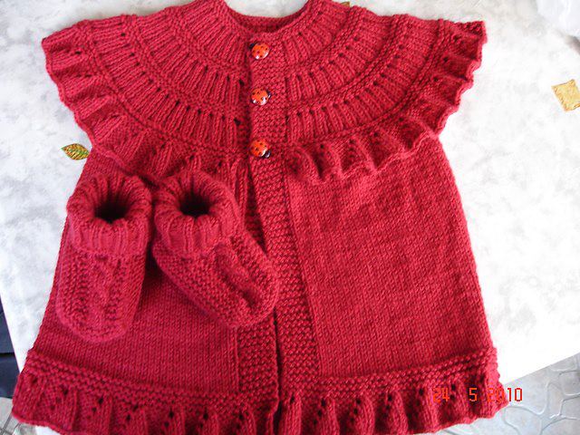 Knitting Baby Vests