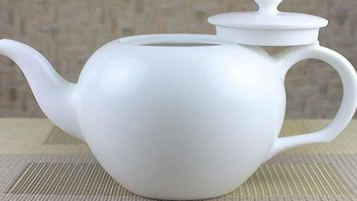 How to Clean Porcelains?