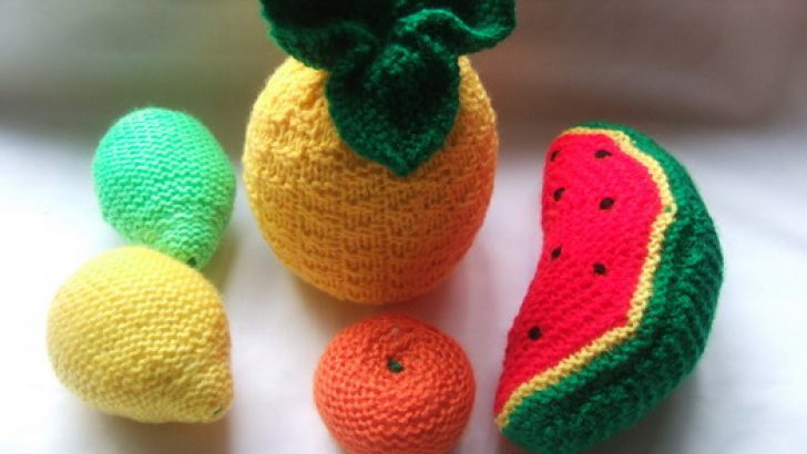Knitting Refrigerator Decorations Patterns