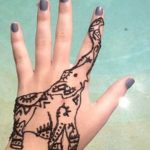 indian-henna-tattoo-model