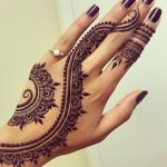 indian-henna-tattoo-model