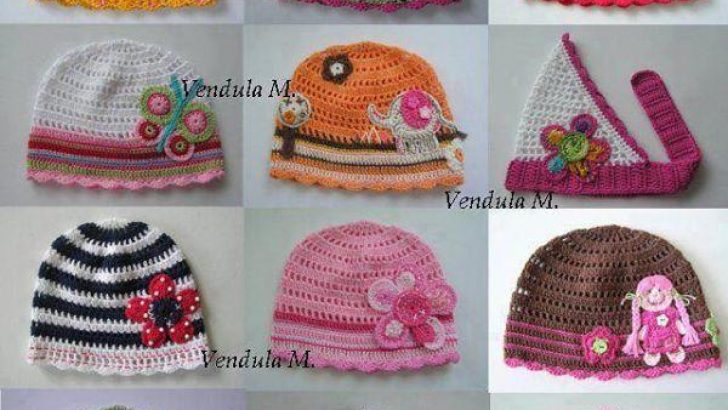 2017 Knited Baby Boties and Hat