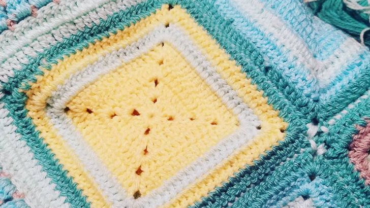 Crochet baby blanket