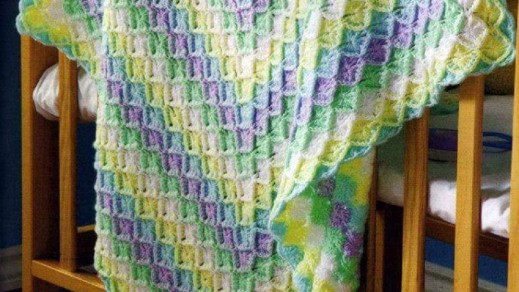 Lovely Knitting Baby Blanket Patterns-2