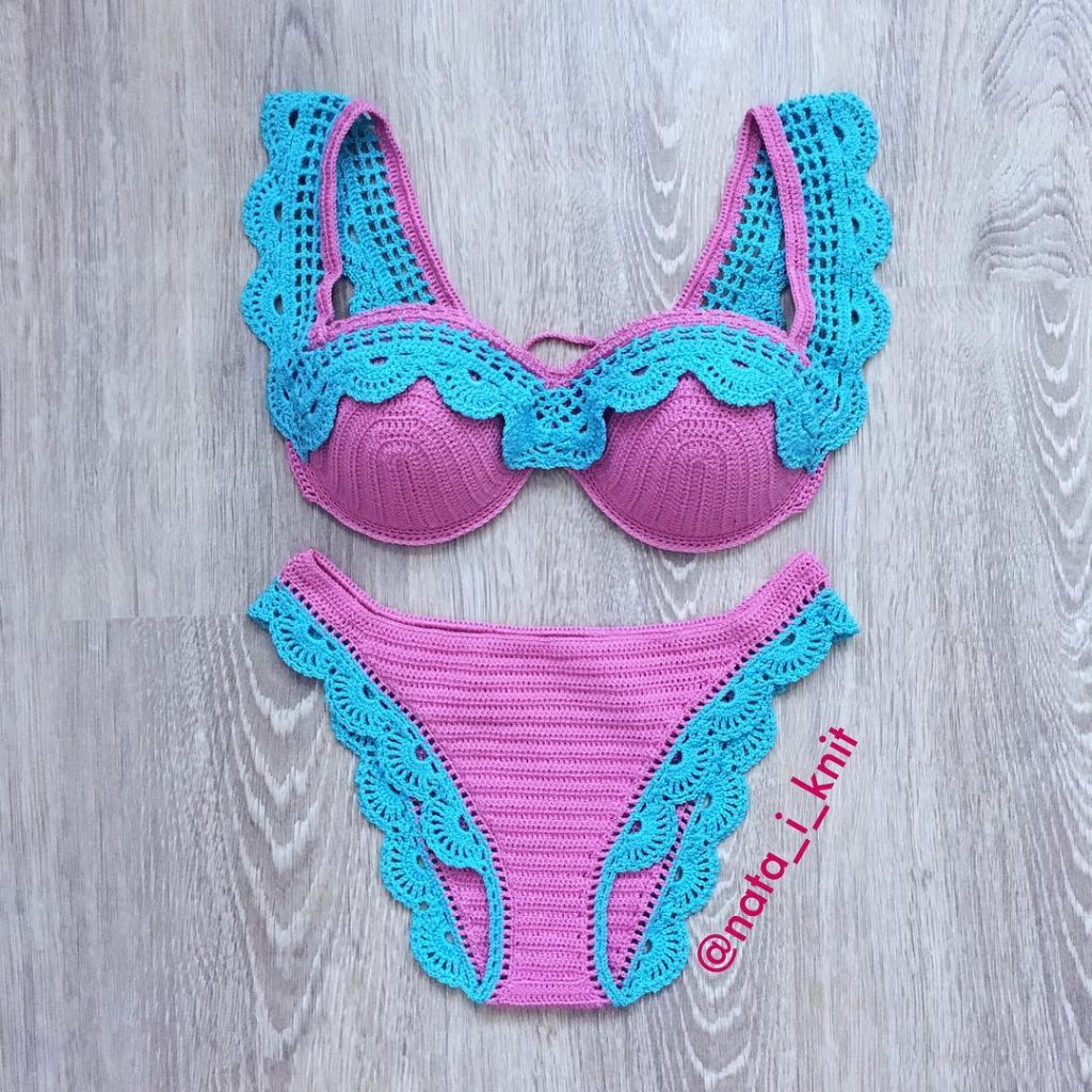 Bikini knit pattern