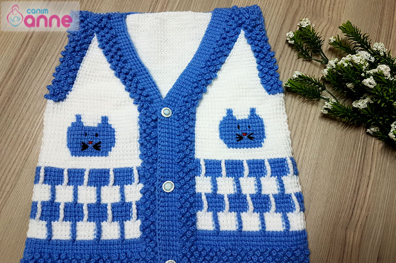 Knitted baby vest model handmade / Cat figured baby vest