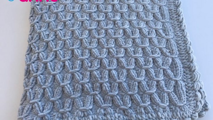 Baby blanket pattern free with velvet rope