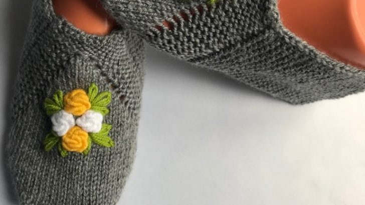Two Skewers Processing Women Booties Pattern Free