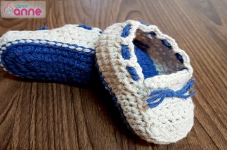 Beautiful Blue White Baby Booties Crochet Pattern