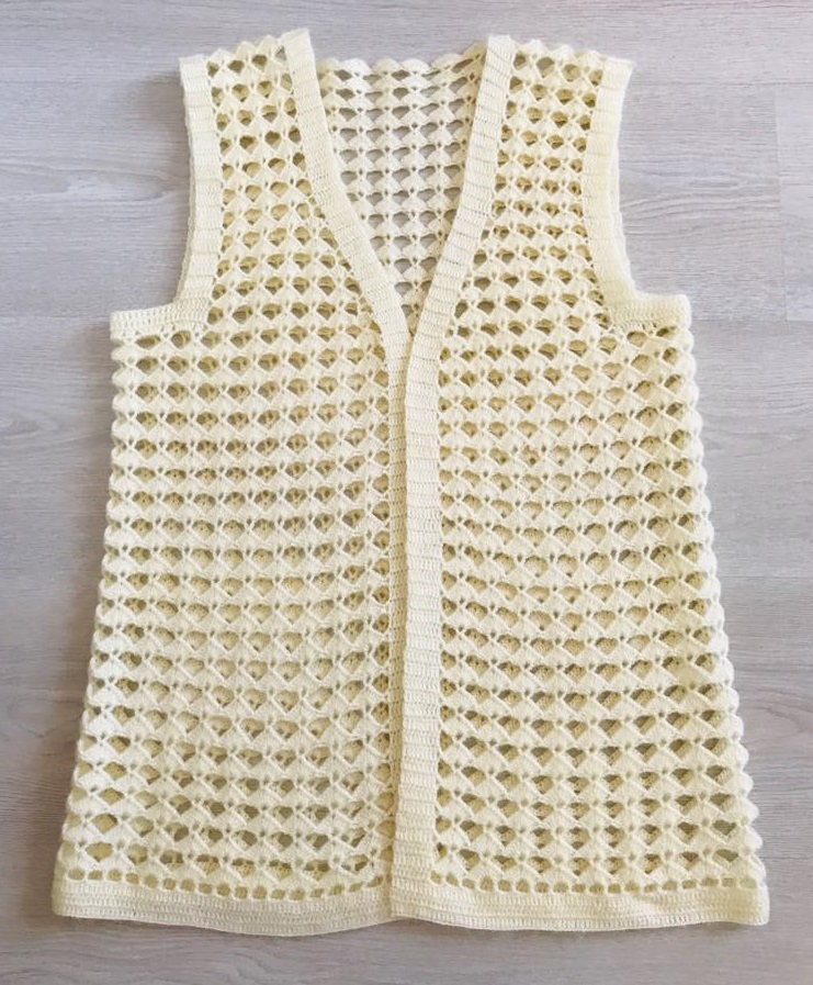 Practical crochet vest with video