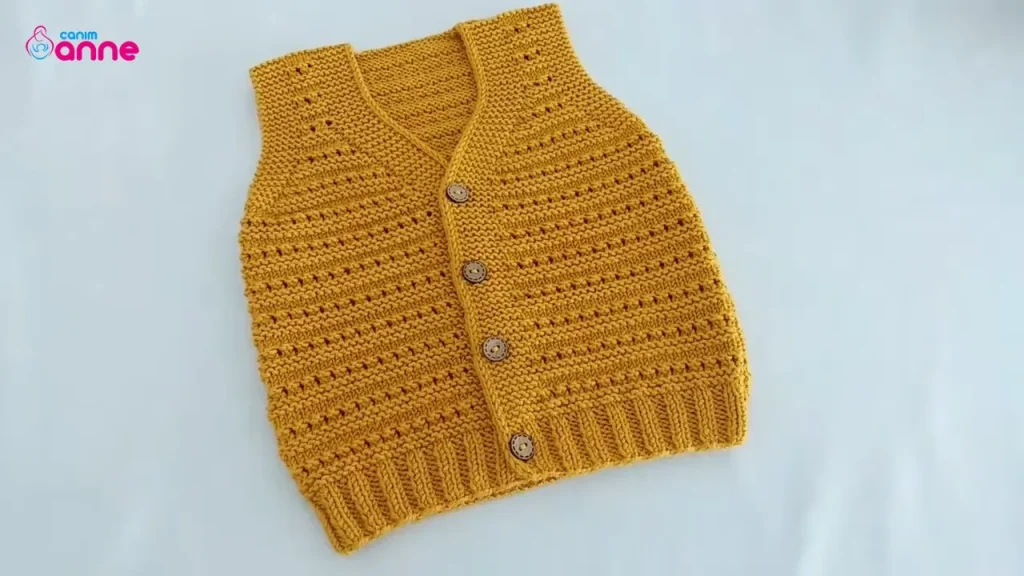 Embossed Two Skewers Vest Pattern