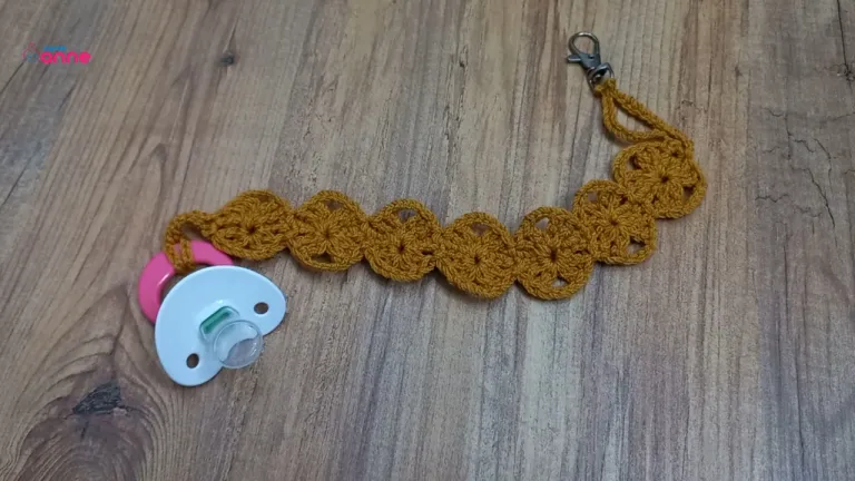 Knitted Baby Pacifier Chain Pattern